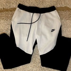 MENS NIKE JOGGERS